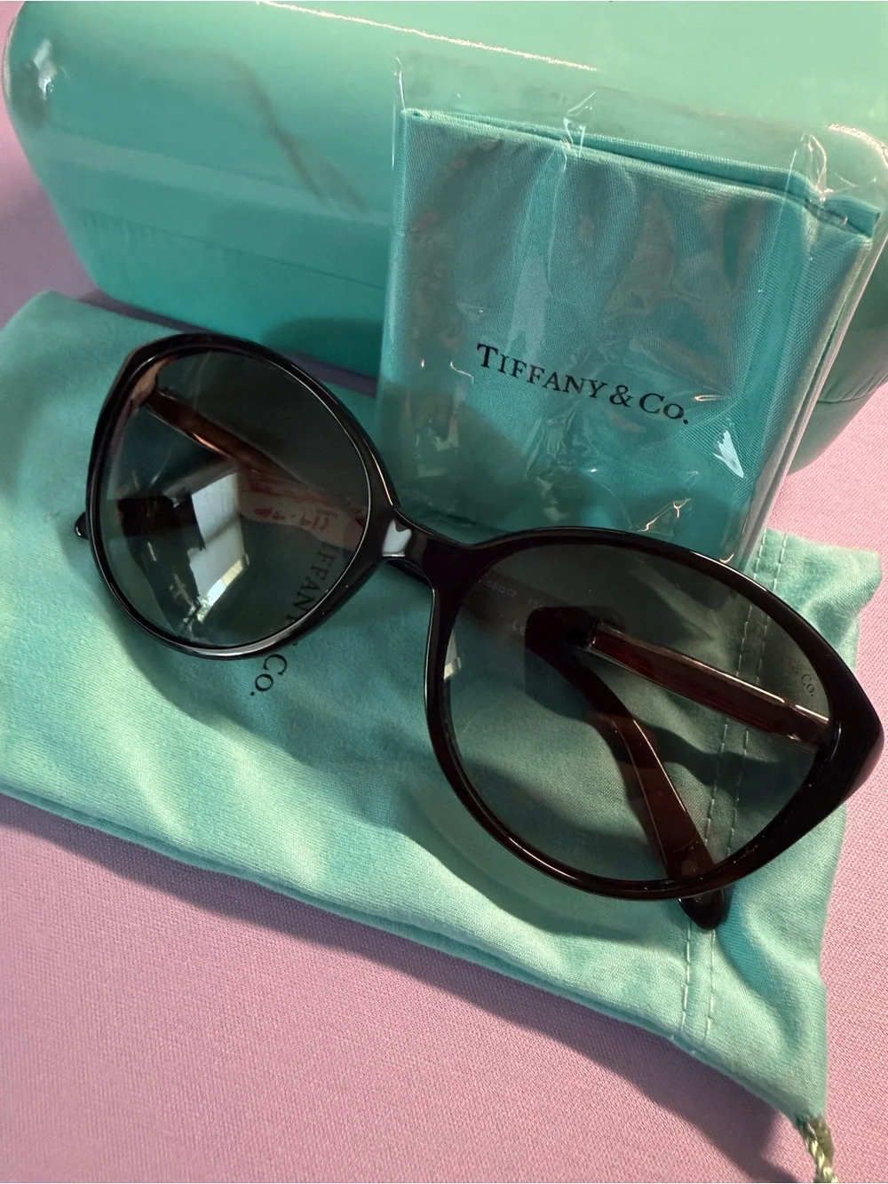 Tiffany & Co. Women's Black Oversized Sunglasses with Tiffany Blue Case